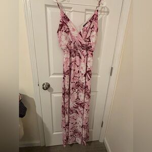 Lulus size medium pink floral dress.